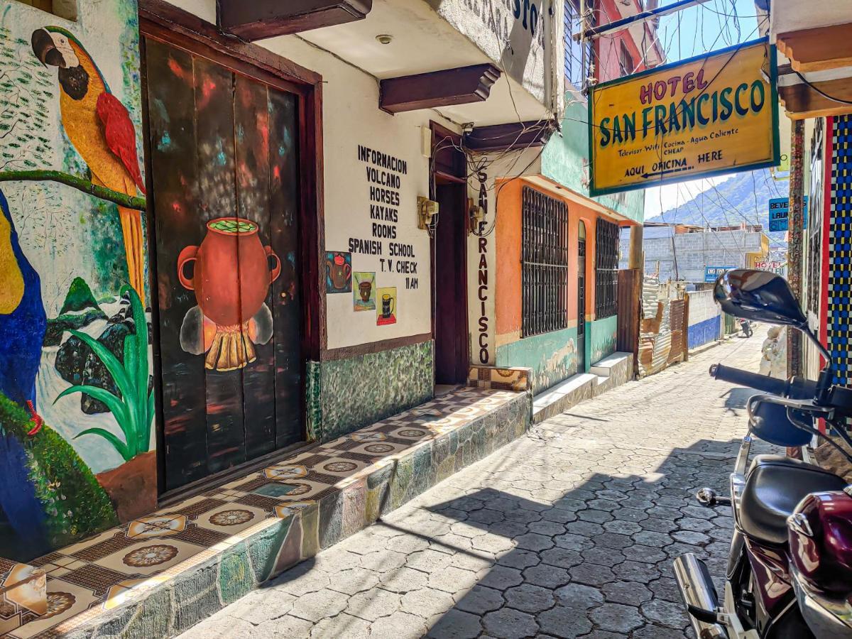 Hotel San Francisco San Pedro La Laguna Exterior photo